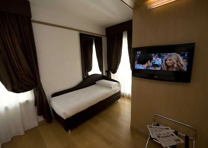 Ginevra Palace Otel Roma