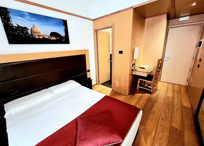 Hotel Ginevra Palace Rome